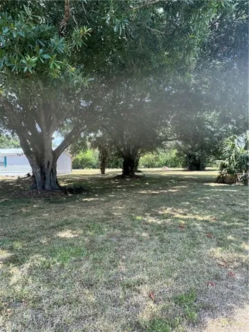 143  Oak  DR, Clewiston, FL 33440