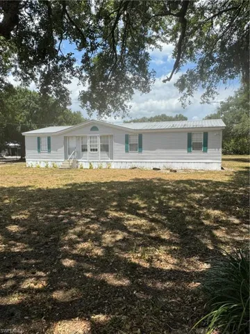 143  Oak  DR, Clewiston, FL 33440