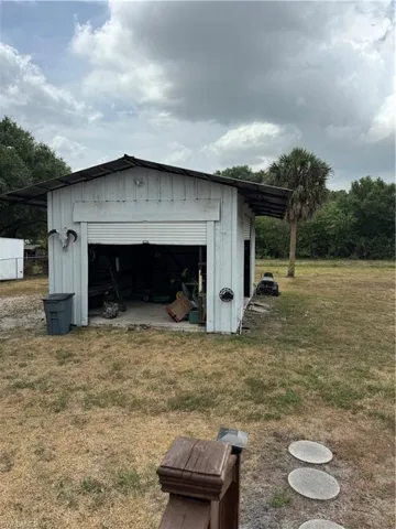 143  Oak  DR, Clewiston, FL 33440