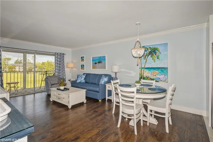190 Turtle Lake Ct 311, Naples, Florida 34105