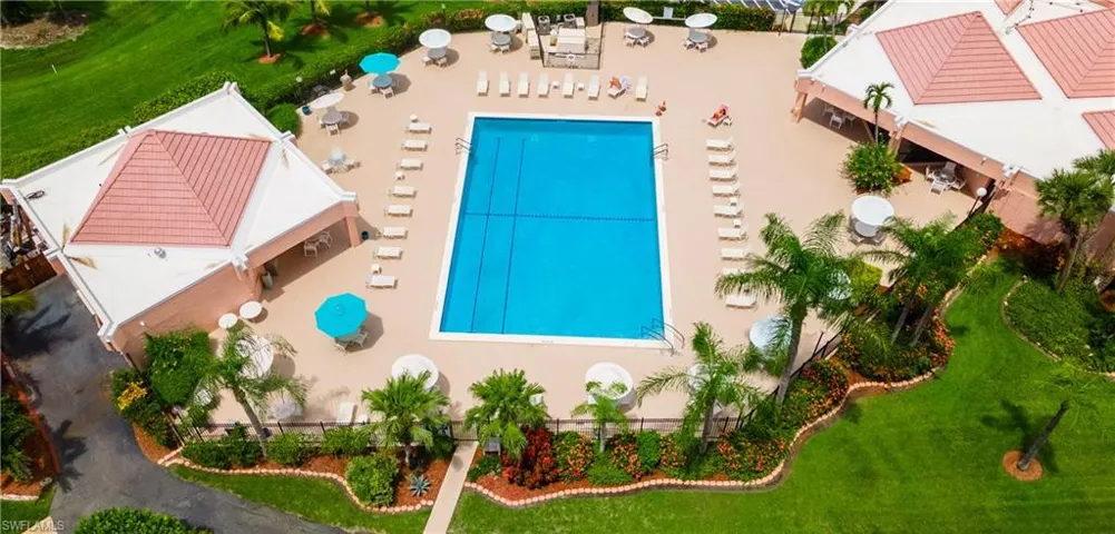 190 Turtle Lake Ct 311, Naples, Florida 34105