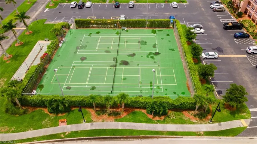 190 Turtle Lake Ct 311, Naples, Florida 34105