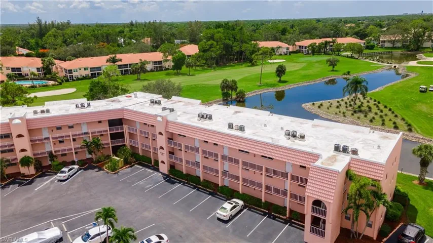 190 Turtle Lake Ct 311, Naples, Florida 34105