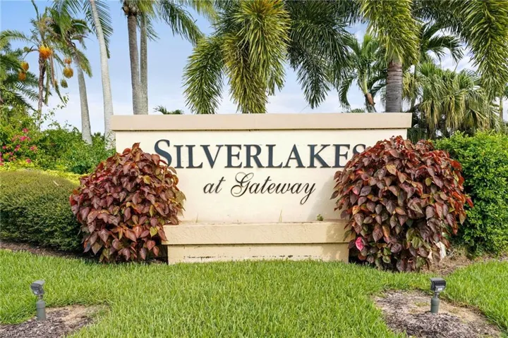 11227 Lakeland Cir, Fort Myers, Florida 33913