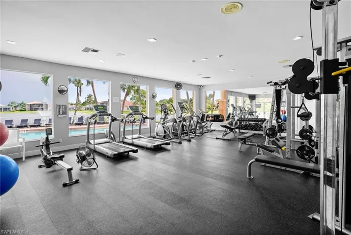 11227 Lakeland Cir, Fort Myers, Florida 33913