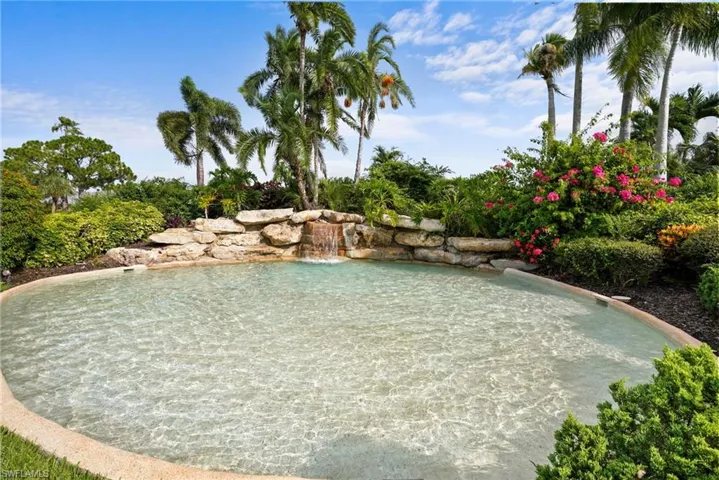 11227 Lakeland Cir, Fort Myers, Florida 33913