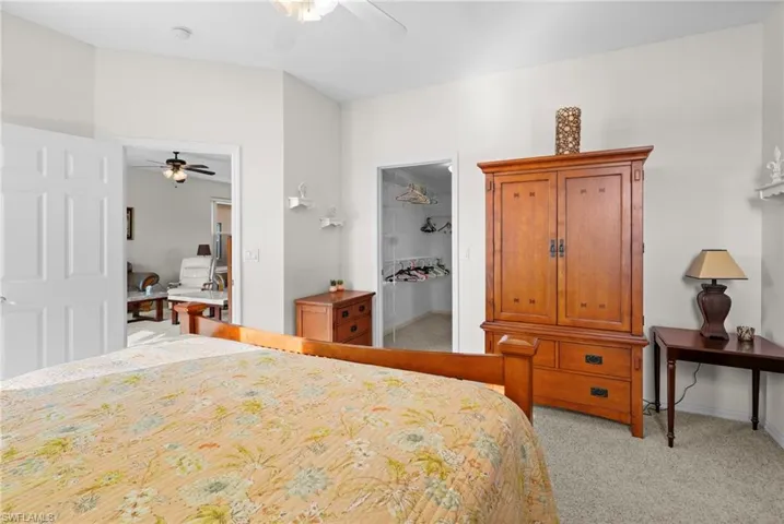 11227 Lakeland Cir, Fort Myers, Florida 33913