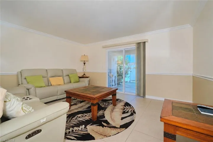 6777 Winkler Rd 142, Fort Myers, Florida 33919