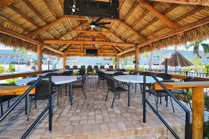 6777 Winkler Rd 142, Fort Myers, Florida 33919