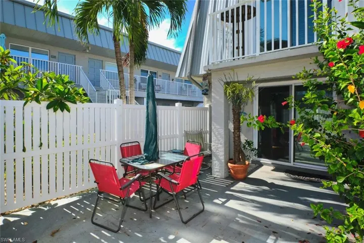 6777 Winkler Rd 142, Fort Myers, Florida 33919
