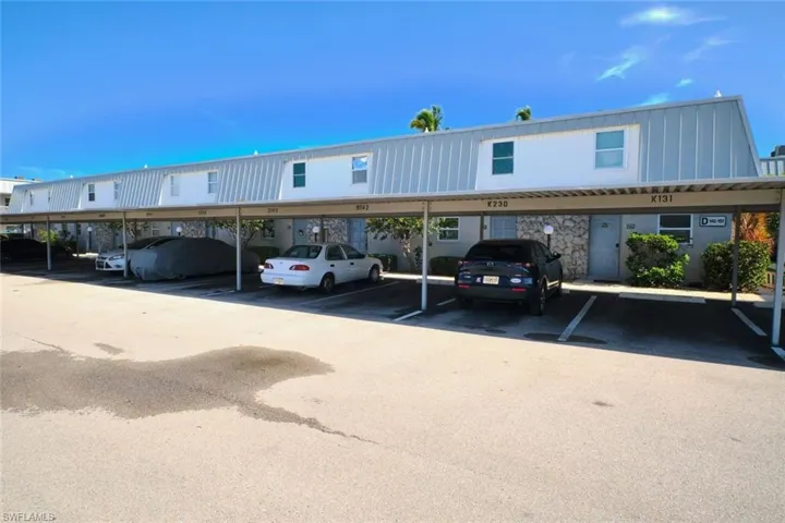 6777 Winkler Rd 142, Fort Myers, Florida 33919