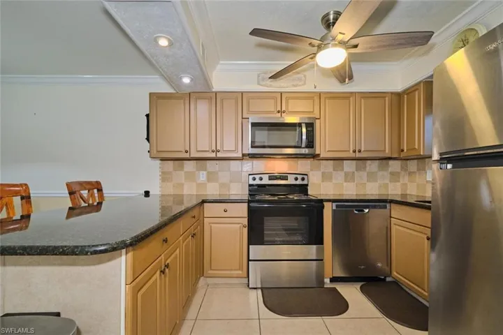6777 Winkler Rd 142, Fort Myers, Florida 33919