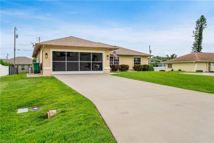 219 Ne 7th Pl, Cape Coral, Florida 33909
