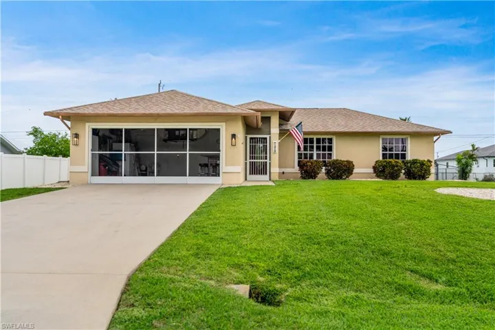 219 Ne 7th Pl, Cape Coral, Florida 33909
