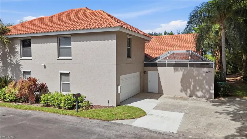 4263 Covey Cir 16b, Naples, Florida 34109