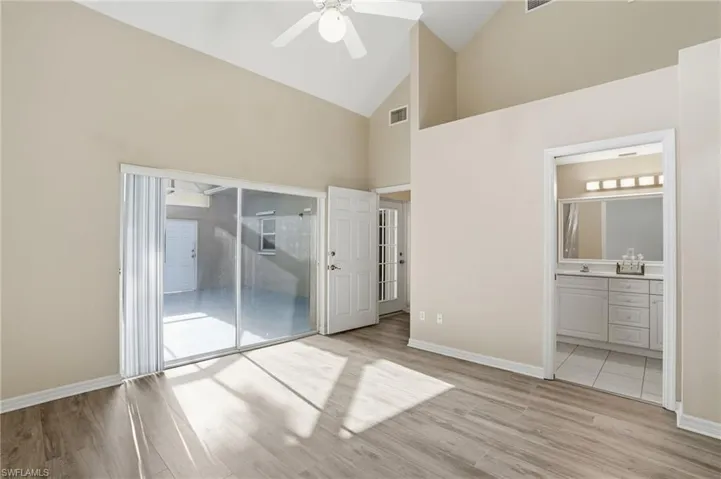 4263 Covey Cir 16b, Naples, Florida 34109