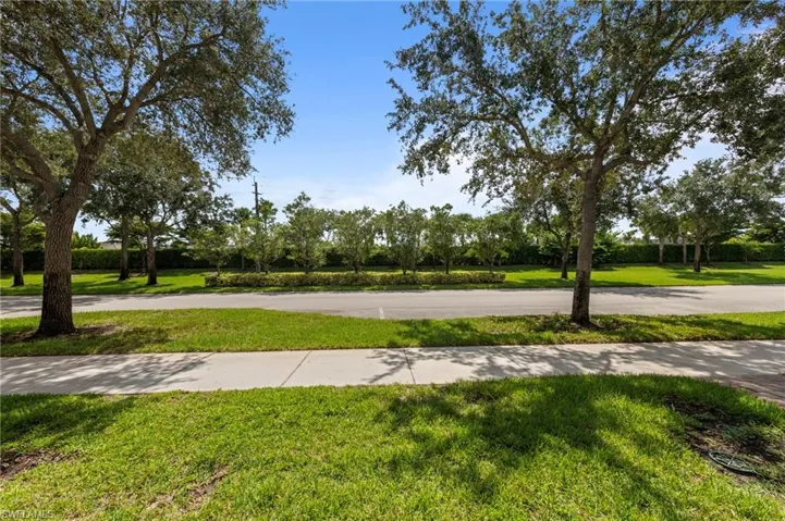 28254 Village Walk Cir S, Bonita Springs, Florida 34135