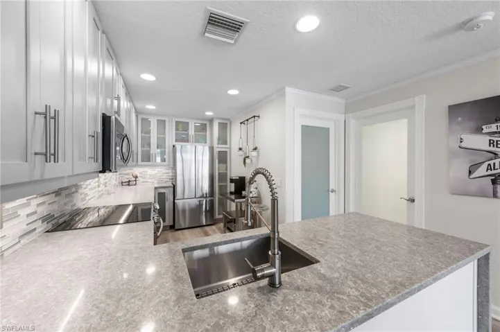 28254 Village Walk Cir S, Bonita Springs, Florida 34135