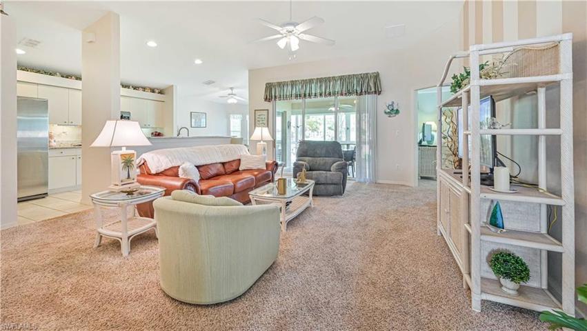 Large living dining area ~