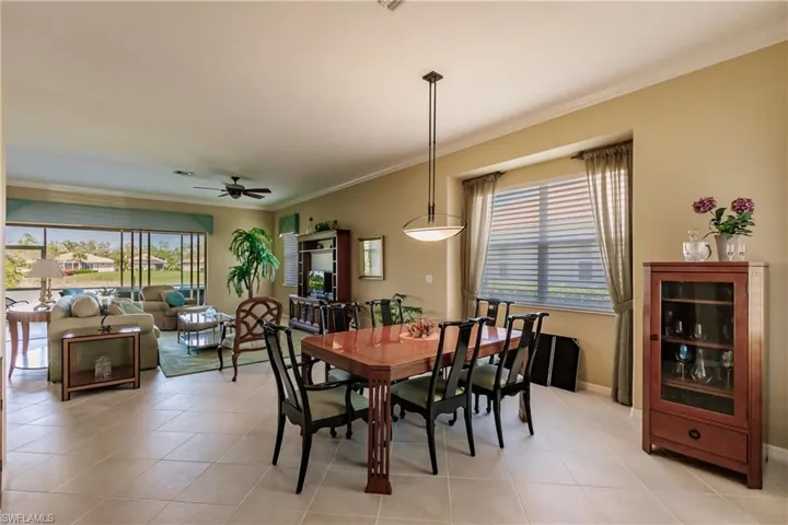 8286  Shorecrest  DR, Fort Myers, FL 33912