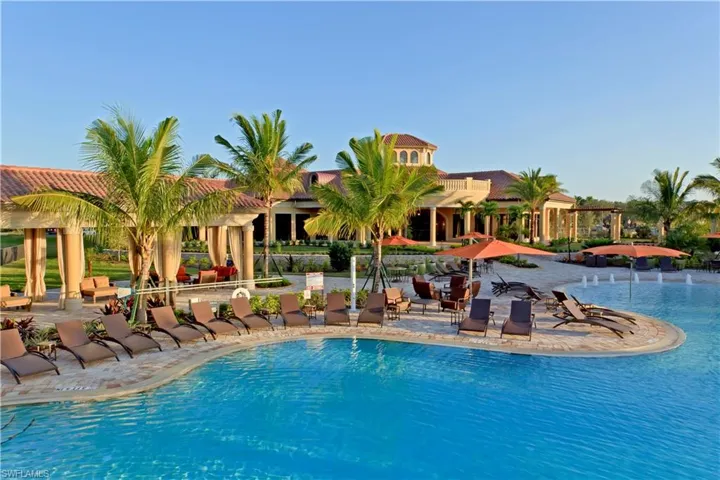 9484  Napoli  LN, Naples, FL 34113