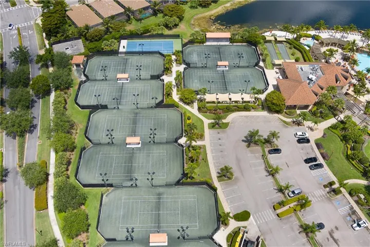 9484  Napoli  LN, Naples, FL 34113