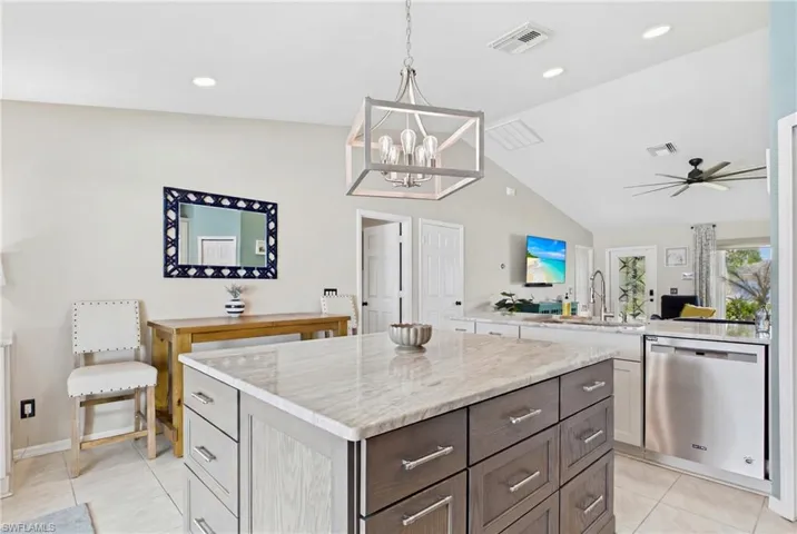 1732 Sw 36th Ter, Cape Coral, Florida 33914