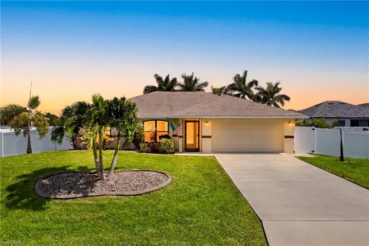1732 Sw 36th Ter, Cape Coral, Florida 33914