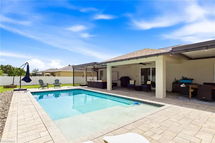 1732 Sw 36th Ter, Cape Coral, Florida 33914