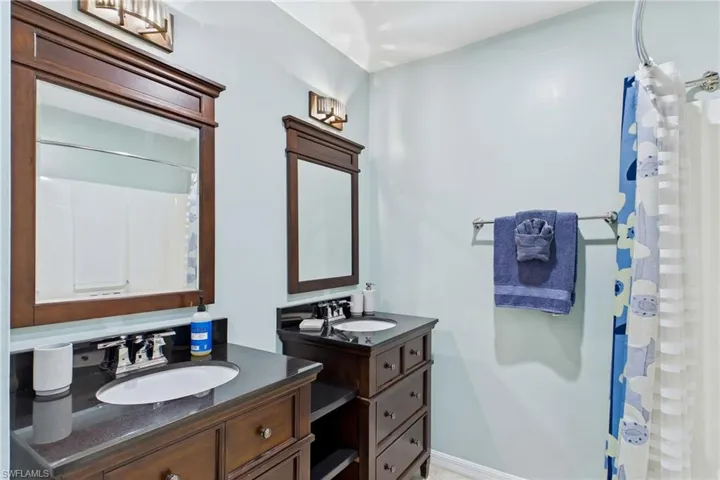 1732 Sw 36th Ter, Cape Coral, Florida 33914