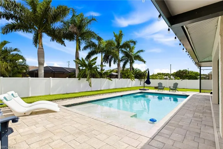 1732 Sw 36th Ter, Cape Coral, Florida 33914