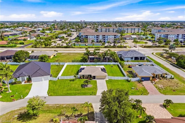 1732 Sw 36th Ter, Cape Coral, Florida 33914
