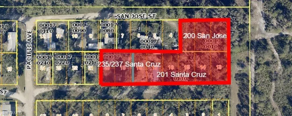 235-237  Santa Cruz  ST, North Fort Myers, FL 33903