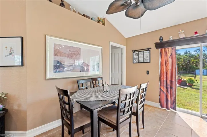 2830  8th NE AVE, Naples, FL 34120