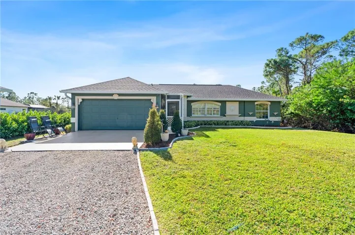 2830  8th NE AVE, Naples, FL 34120