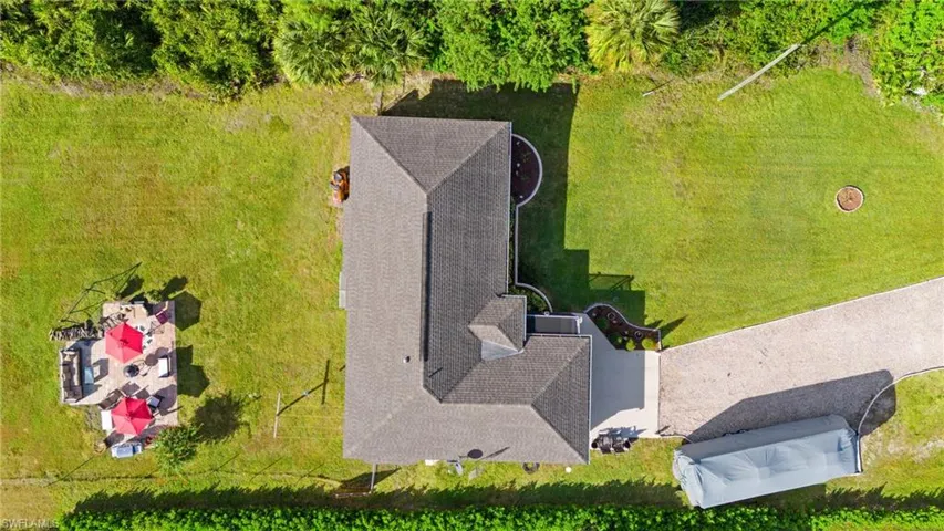 2830  8th NE AVE, Naples, FL 34120