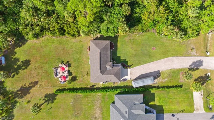 2830  8th NE AVE, Naples, FL 34120