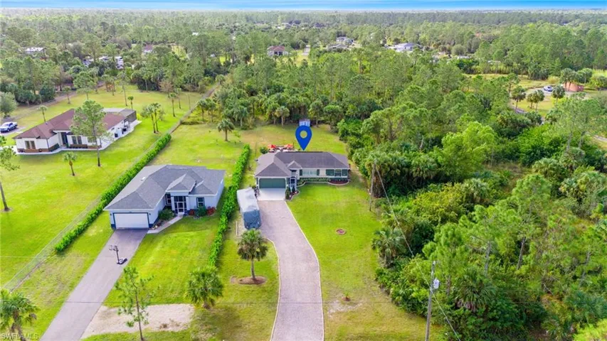 2830  8th NE AVE, Naples, FL 34120