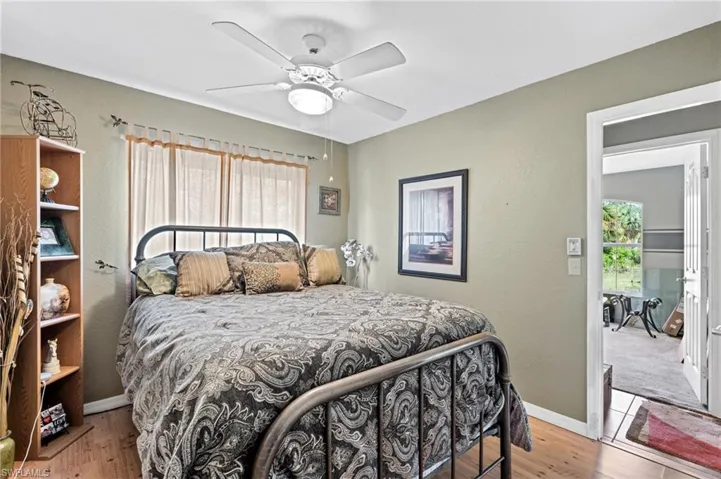 2830  8th NE AVE, Naples, FL 34120