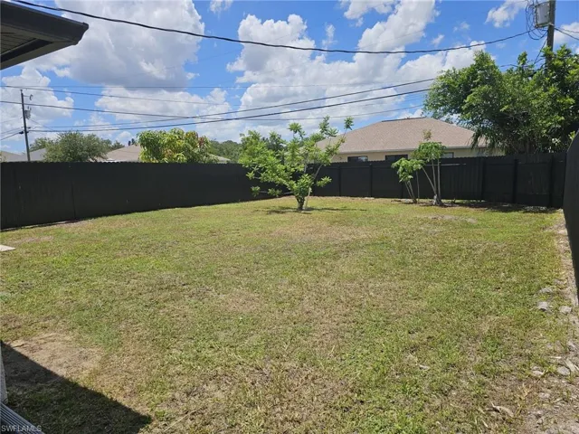 136 Se 12th Ter, Cape Coral, Florida 33990