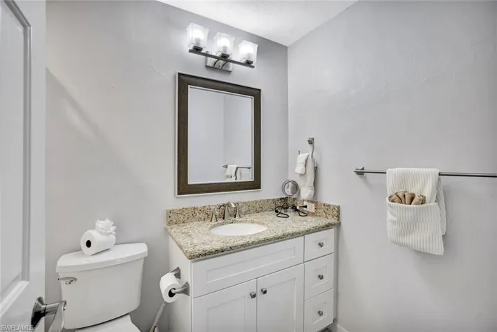 GUEST HOUSE PRIMARY BATH