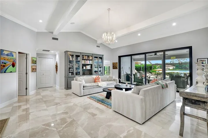 FORMAL LIVING AREA