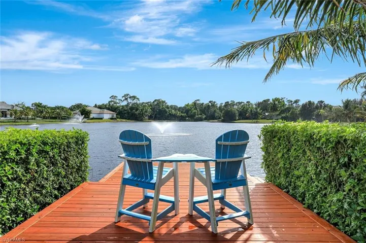 YOUR OWN SLICE OF PARADISE...