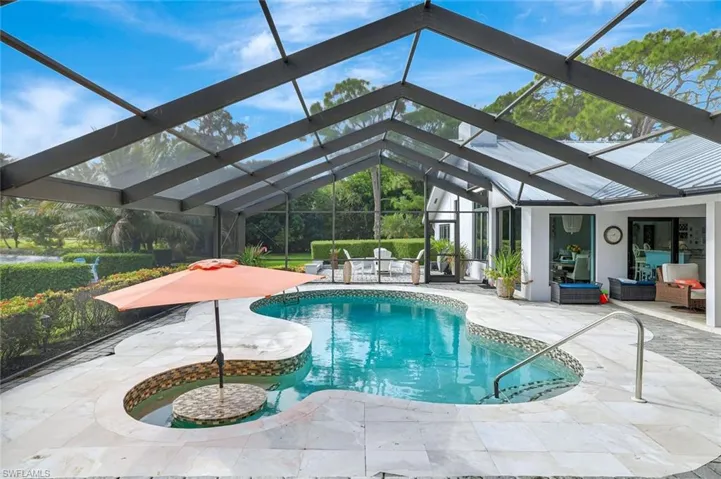 POOL & SPA ANGLE