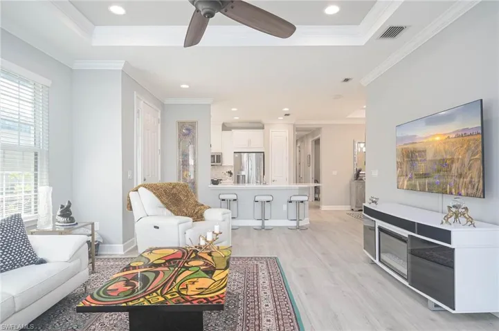 8013 Calle Canovas Ct, Naples, Florida 34114