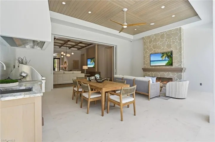 Covered Lanai
