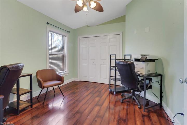 4540  10th NE ST, Naples, FL 34120