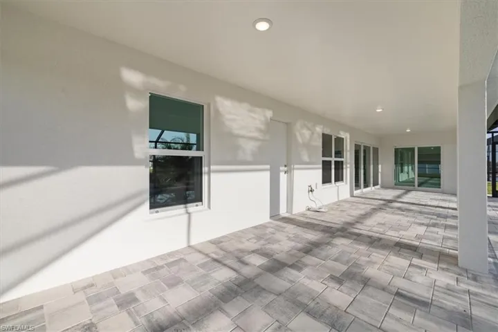 904 NW 12th  PL, Cape Coral, FL 33993