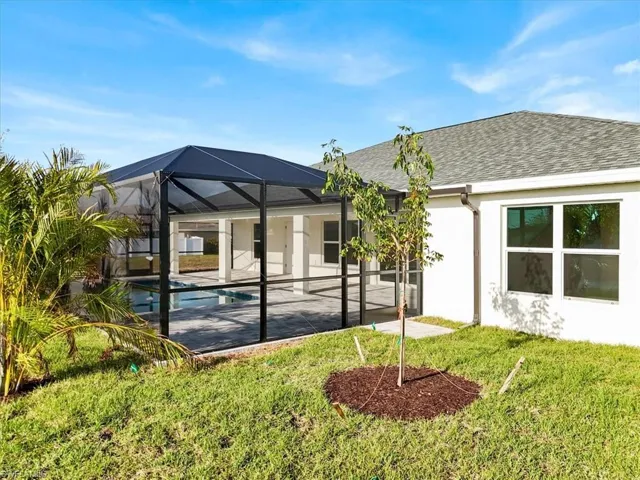 904 NW 12th  PL, Cape Coral, FL 33993