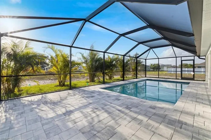 904 NW 12th  PL, Cape Coral, FL 33993